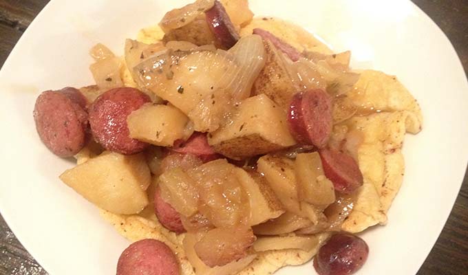 Recipe: The Colonies version of Apple Sausage in Onion Gravy